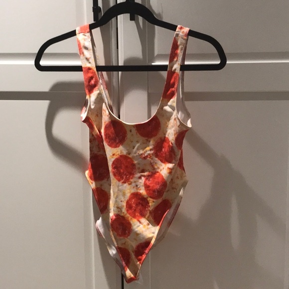 Beloved Shirts pizza swimsuit - Picture 2 of 4